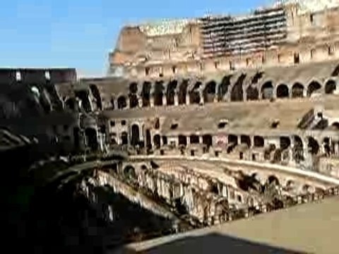 italie-rome-colisee-interieur