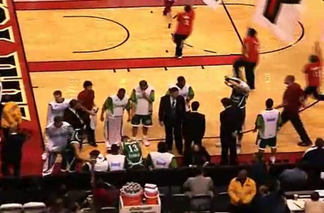 Zalgiris vs Raptors Lithuanian Fans