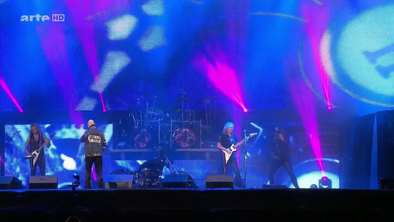 Judas Priest - Living After Midnight [Wacken 2015]