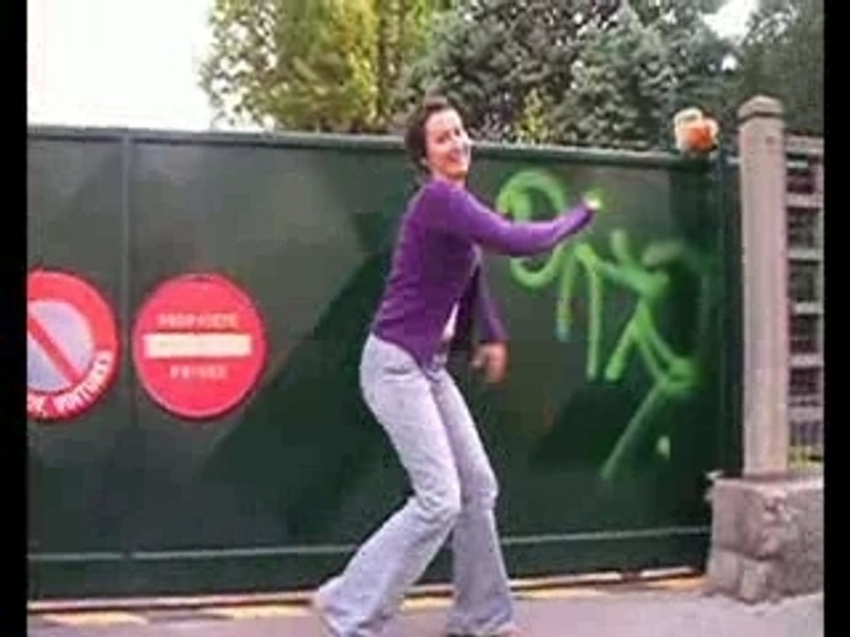 Michael Youn - Fous ta cagoule