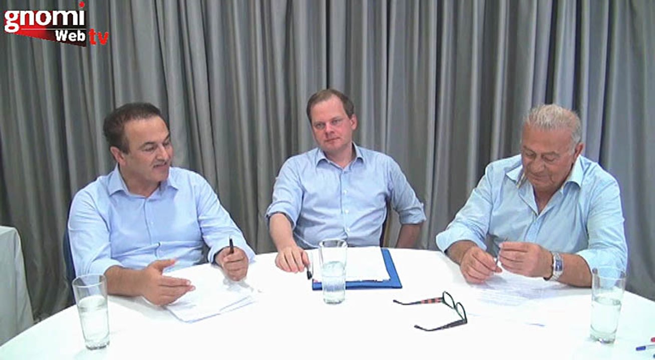 Οι βουλευτές Ν.Δ. Σερρών Κώστας Καραμανλής και Φλώρινας Ιωάννης Αντωνιάδης, μιλούν στη Γνώμη