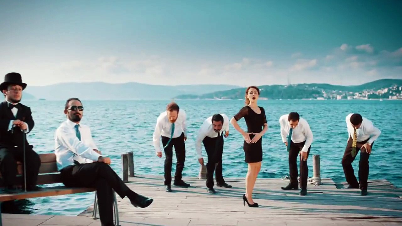 Genç Kafa  Tarlaya Ektim Soğan Piyasadan Büyük Alacağımız Var Soundtrack)