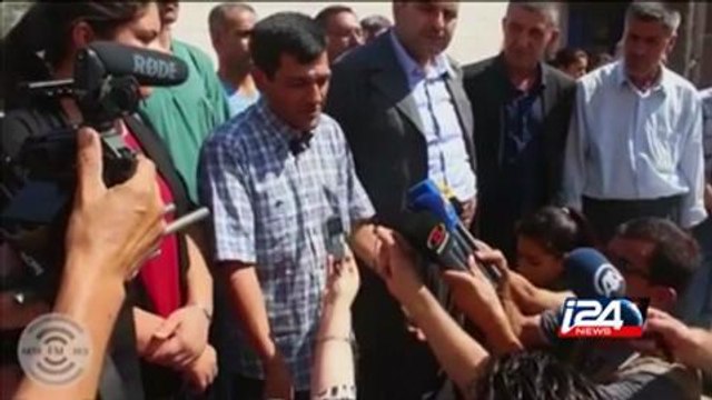 دفن الطفل السوري الغريق برفقة أفراد من عائلته في عين العرب