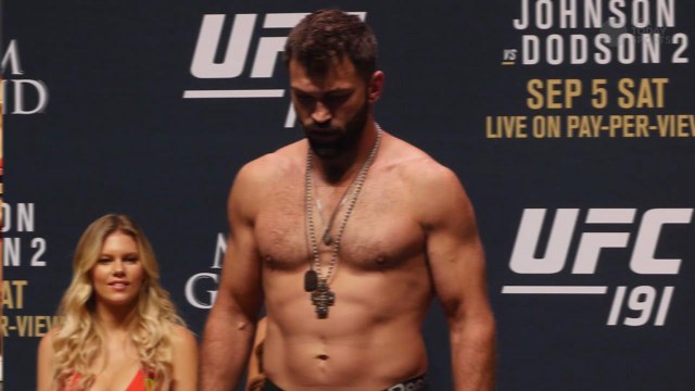 Main card fighters hit the scales at the UFC 191 weigh-ins