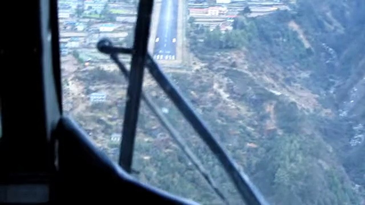 Watch- The 6 scariest airport runway landings in the world