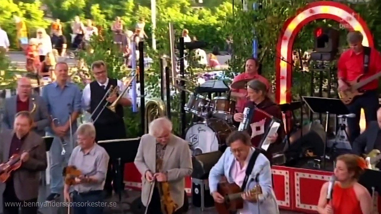 Benny Anderssons orkester - Kära Syster (Live @ Allsång på Skansen)