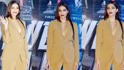 Sonam Kapoor In REVEALING OUTFIT @ Welcome Back Premiere