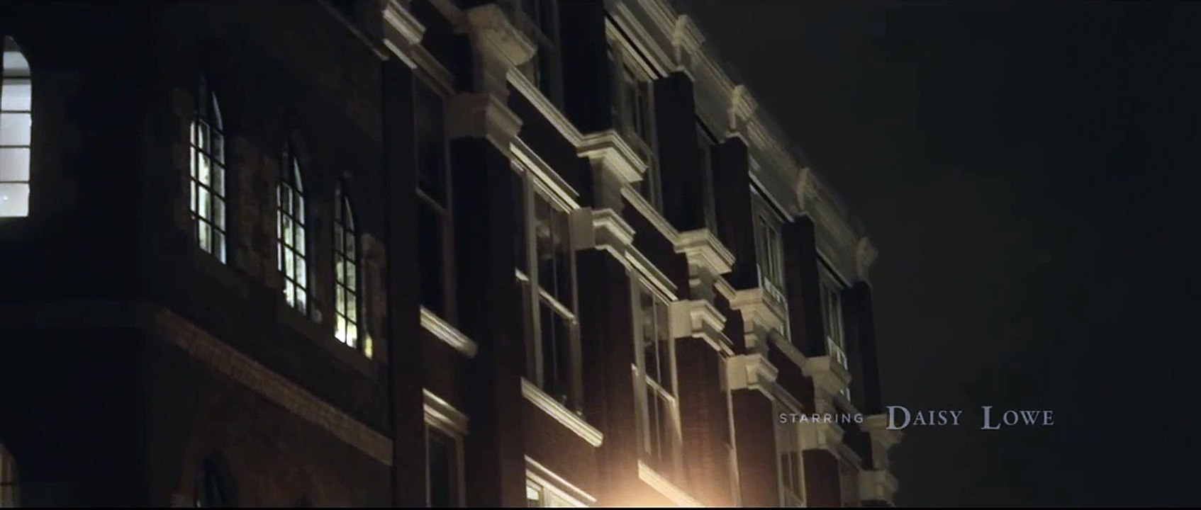 Daisy Lowe Stars In âAn American Eagle In Londonâ