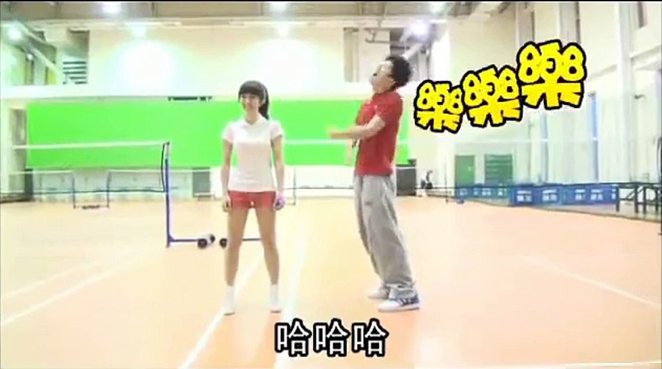 瑤瑤被摸胸部了 .flv