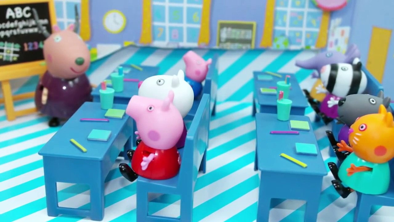 learn the abc for Children Learning Alphabet with peppa pig Toys