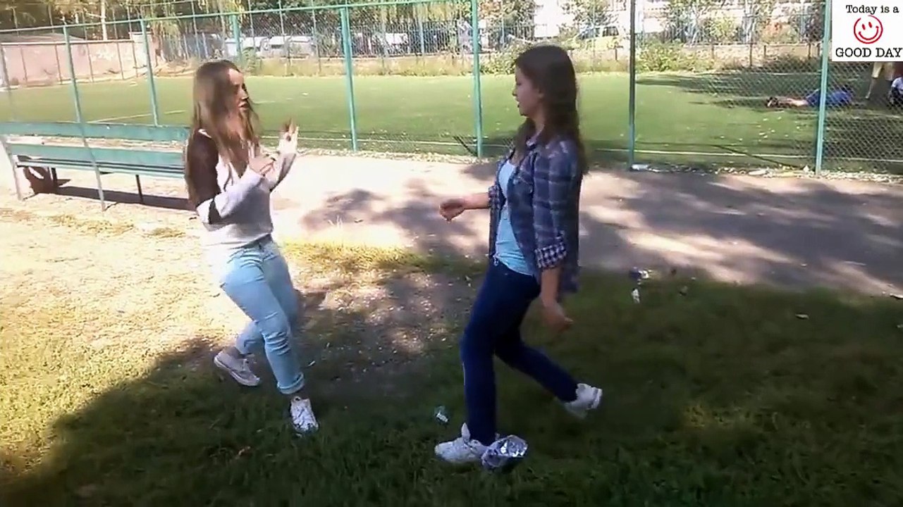 Mortal Kombat - Girl Fight