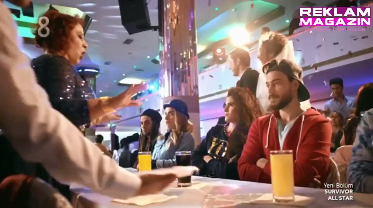 Falım Düğün Oturmaya Mı Geldik Reklamı
