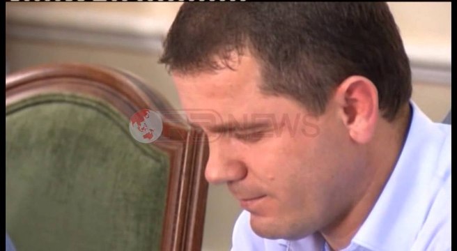 Arrestohet deputeti i PS-së Armando Prenga, Basha: Plagosi 4 persona në komisariatin e Laçit