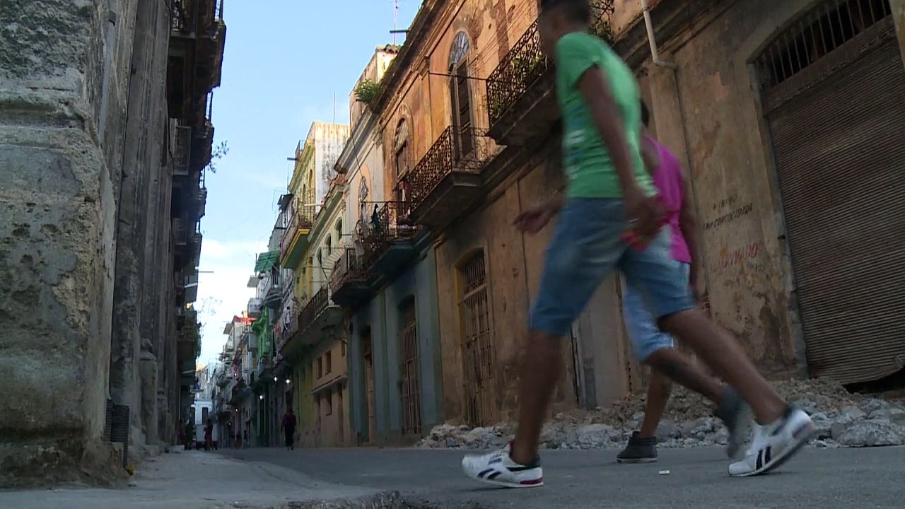 Cuba vai permitir a repatriação de médicos desertores