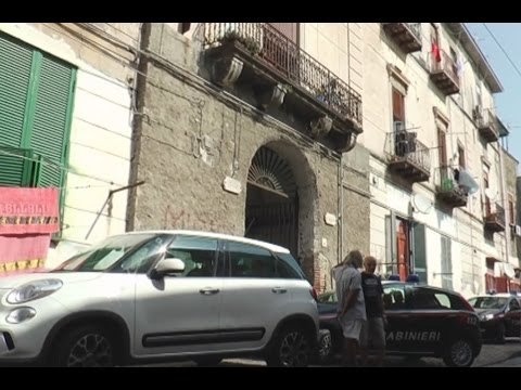 San Giorgio a Cremano (NA) - Tenta di uccidere moglie e poi si toglie la vita (04.09.15)