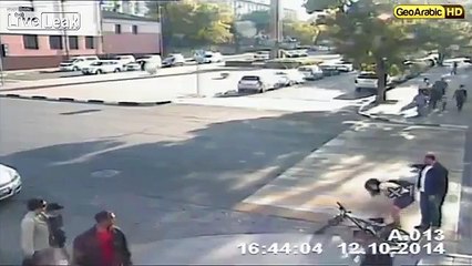 Russian man saves girl from an accident in a unique way