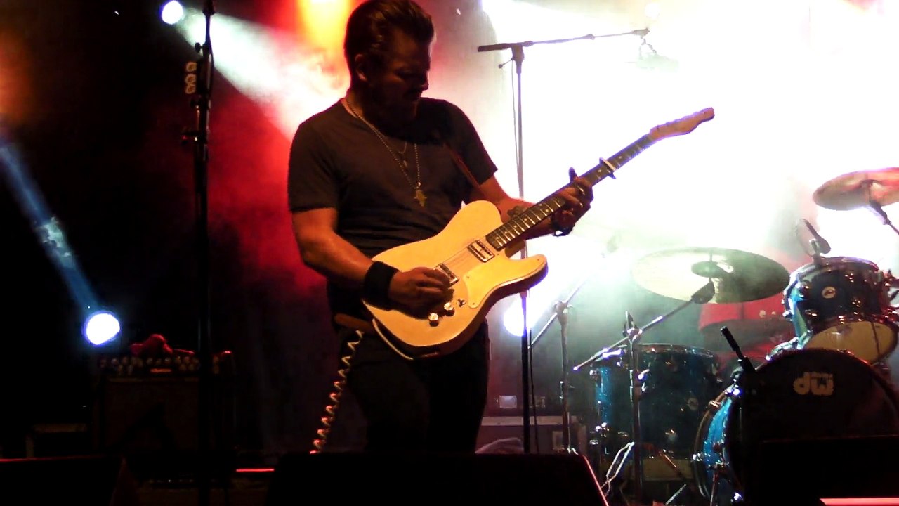 Nikki Hill at Béthune Rétro 2015 - Keep a knockin