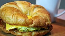 Breakfast Egg Croissant Sandwich In Under 2 mins