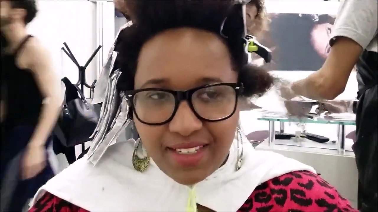 TRANSFORMAÇÃO de cabelo crespo: como fazer cachos sem química com Deva Curl + ombré hair