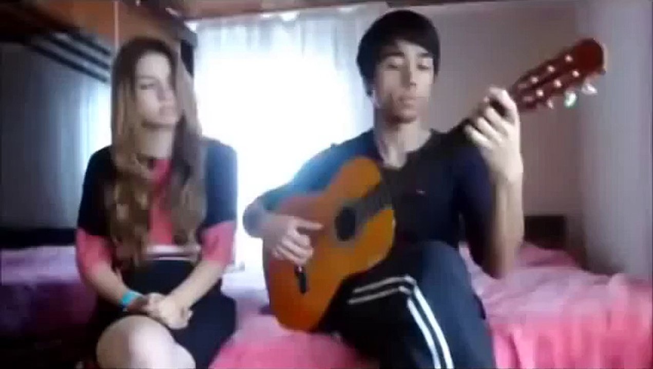 Aleyna Tilki & Mekin Yıldırım   Bana Öyle Bakma 2014