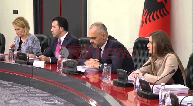 Profili i deputetit socialist Armando Prenga, dhe akuzat e PD ndaj tij - Ora News- Lajmii fundit-