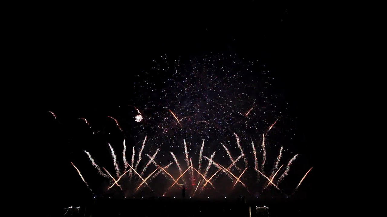 PYRONALE 2015 - England - Pyrotex Fireworx FINALE (HALLE LULJA)