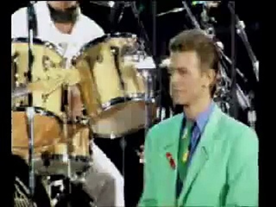 queen + david bowie : Under presure live