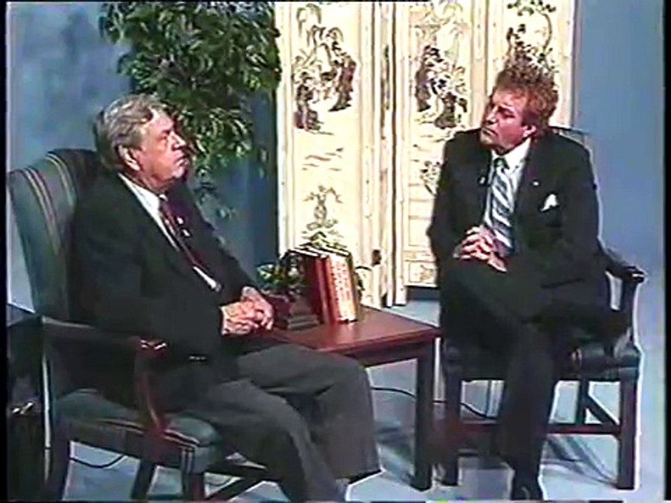 Eustace Mullins - The Magical Money Machine (Full Length)