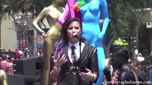 Demi Lovato Performance of Cool For The Summer at MTV VMAs 2015 Was Awesome