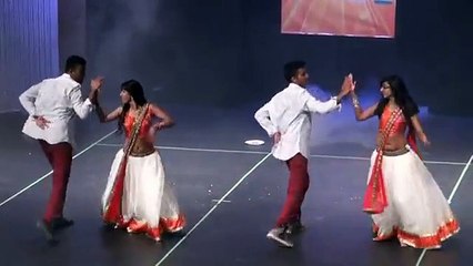 Couple dance on Ambarsariya and Manwa Lage