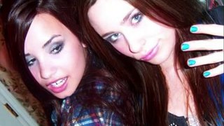 personal pictures of selena gomez and demi lovato.