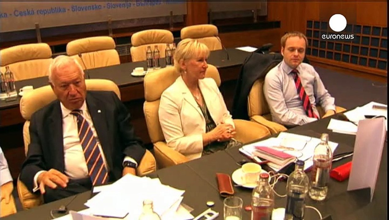 Flüchtlingskrise bei EU-Außenministertreffen: Konsens nur zur Militäroperation gegen Schlepper