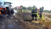 Feuerwehr Garching: Brennt Traktor und Feld