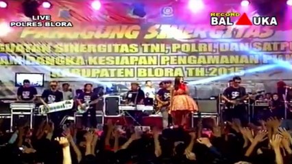 Via Vallen - Sayang - Live Blora 2015
