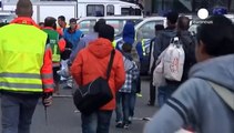 بعد أيام شاقة في المجر...مئات المهاجرين يصلون إلى ألمانيا