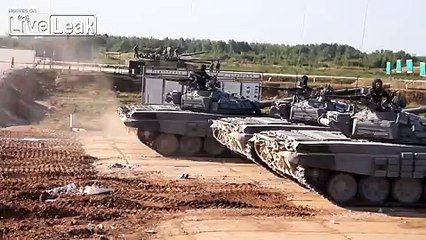 Tank biathlon 2014. Preparations . Checking guns !