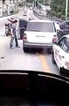 ROAD RAGE SA EDSA. . .who do u think is right? private car driver or taxi driver?