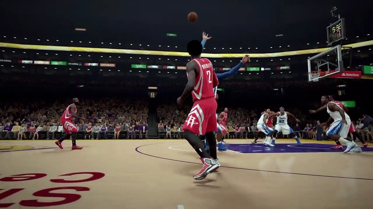 CrashyGaming1 Beasting ON THE COURT