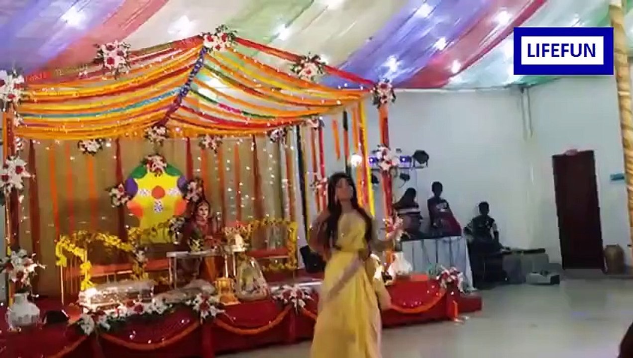 Hot and Beautiful Girl Home Made Dance, Wedding Dance, New Hot Home Made Dance
