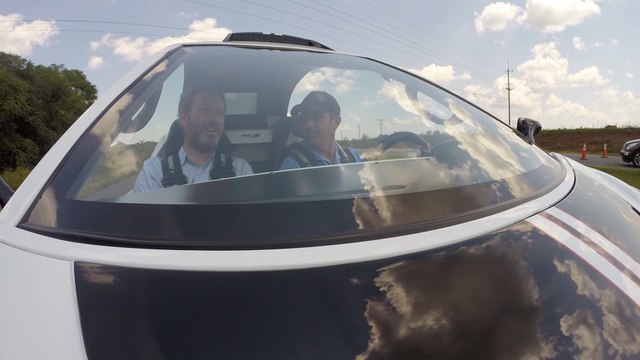 Watch a Tanom Invader reverse trike hit 10,000 rpm