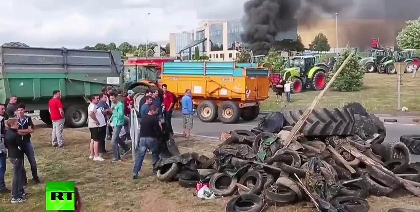 French farmers at it again: Block highways, burn tires over low prices [Full Episode]