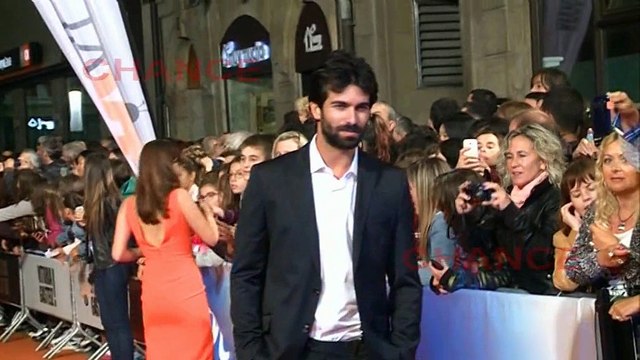 Rubén Cortada causa furor con 'Olmos y robles'