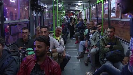 Miles de migrantes llegan a Austria y Alemania