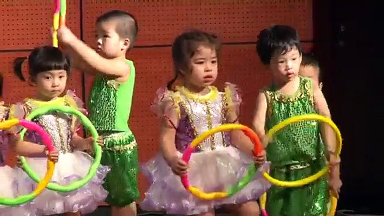 Aerobic Bé Thích Ô tô - Mèo con Just Kids Thăng Long