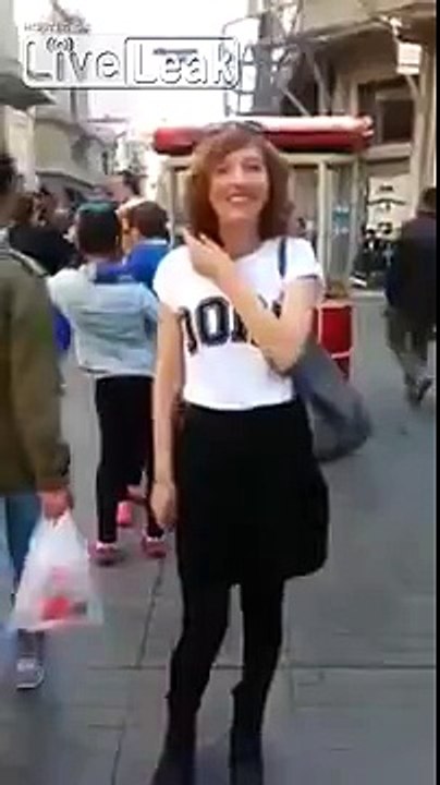 Pulling Pants Prank in Istanbul