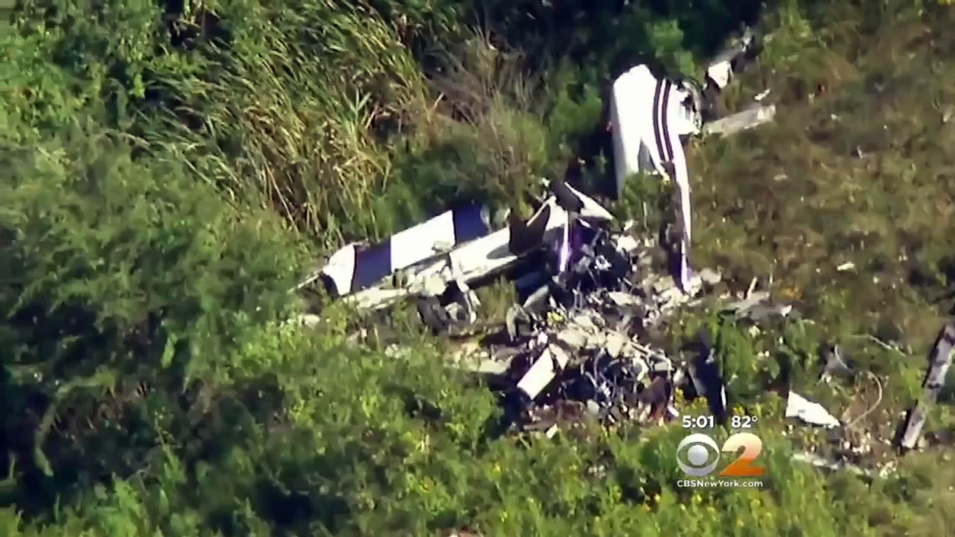 US News - Pilot Dies In Stunt Plane Crash