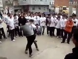 Wing Chun Girl vs Kung Fu Girl (Real Street Fight)
