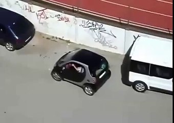 اصعب عملية صف سيارة بالحياة , the hardest parking ever LOL