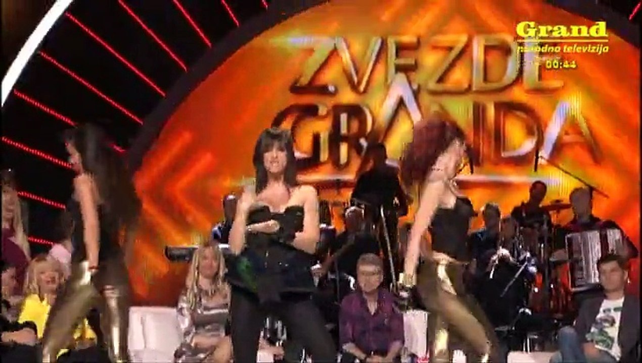 Milica Pavlovic - Selfie - Zvezde Granda specijal - (TV Prva 2015)