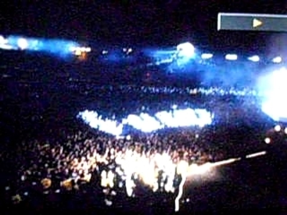 AC/DC live at donight 1991 angus solo